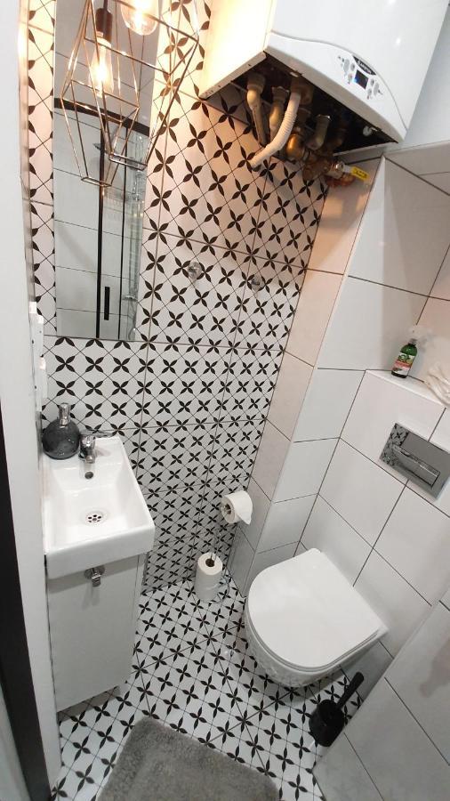 Apartament Na Kochanowskiego ทอรูน ภายนอก รูปภาพ